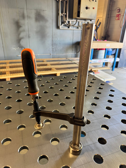 Klem 80x300 Ø28