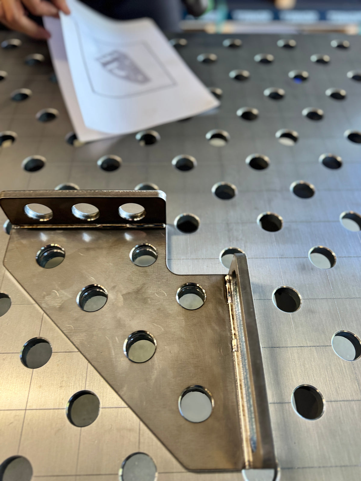 Squadra di serraggio destra 250x250x60 10 mm Ø28