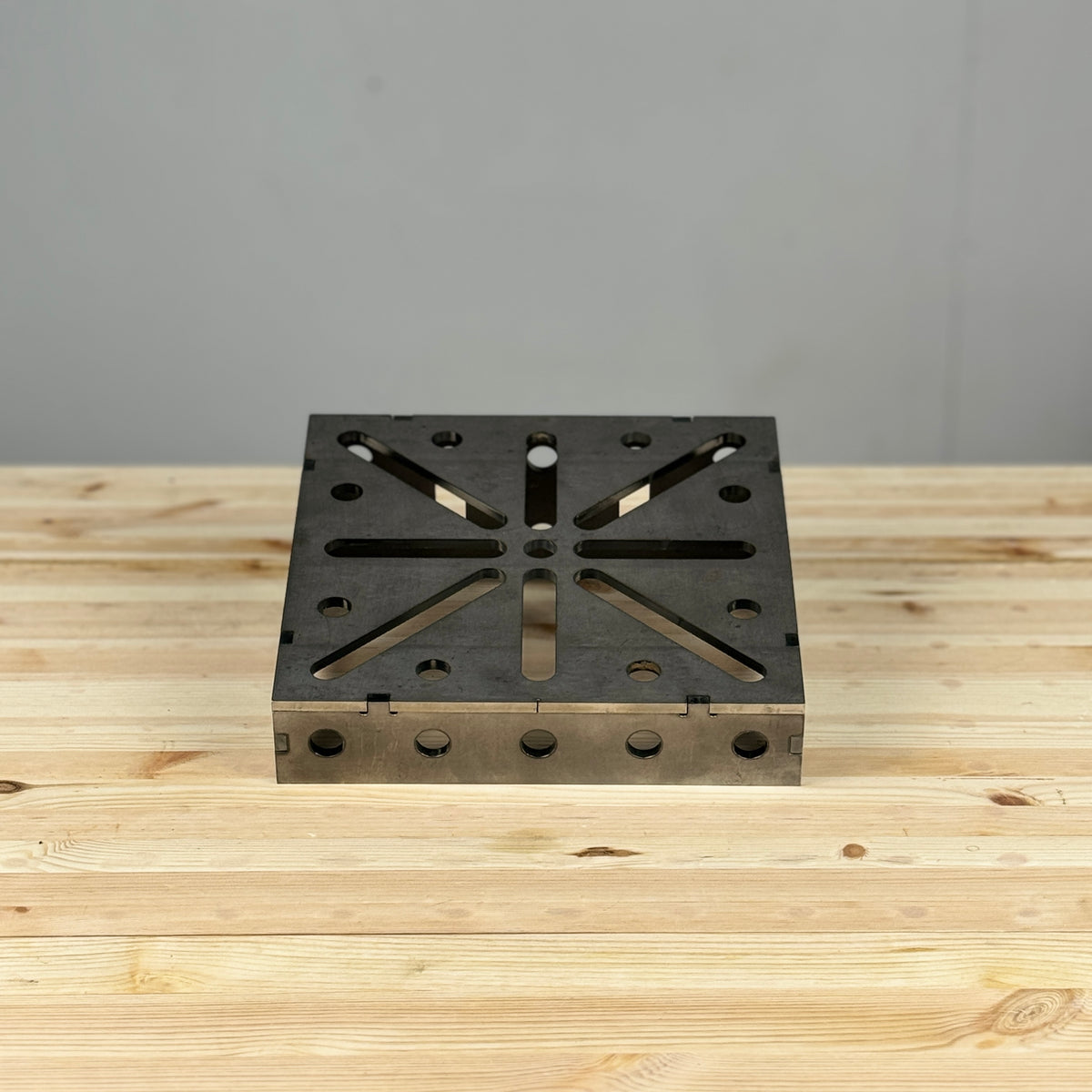 Umetalli verkkokauppa Vise Mount 250x250x100 6 mm Welding Table Extention Umetalli Accessories Vise mount