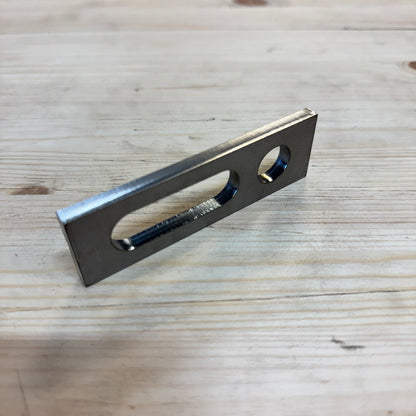 Stop Bar 100x30 6 mm 