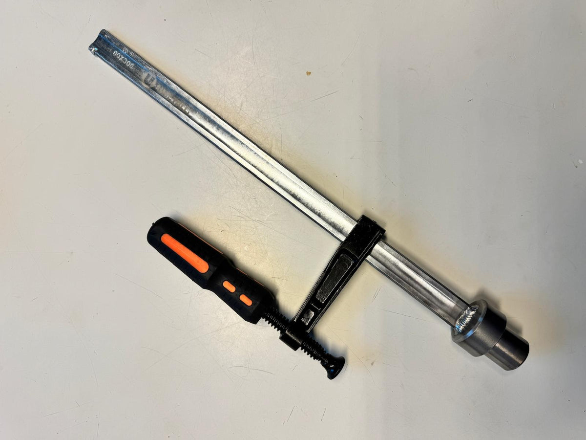 Klem 80x300 Ø28